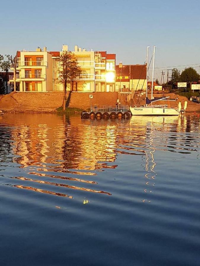 Apartament Z Widokiem Na Jezioro Apartment Rydzewo Luaran gambar