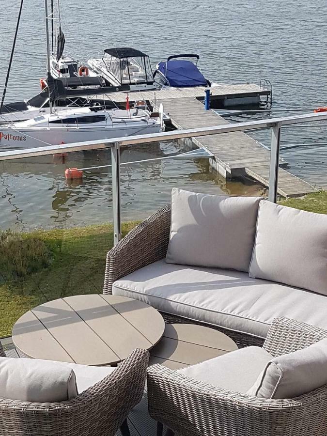 Apartament Z Widokiem Na Jezioro Apartment Rydzewo Luaran gambar